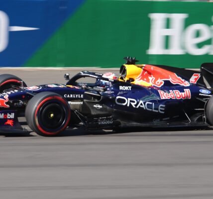 Max Verstappen, piloto de Red Bull, ganador del Gran Premio de Singapur 2026.